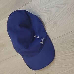Under Armour ladies hat 🧢
